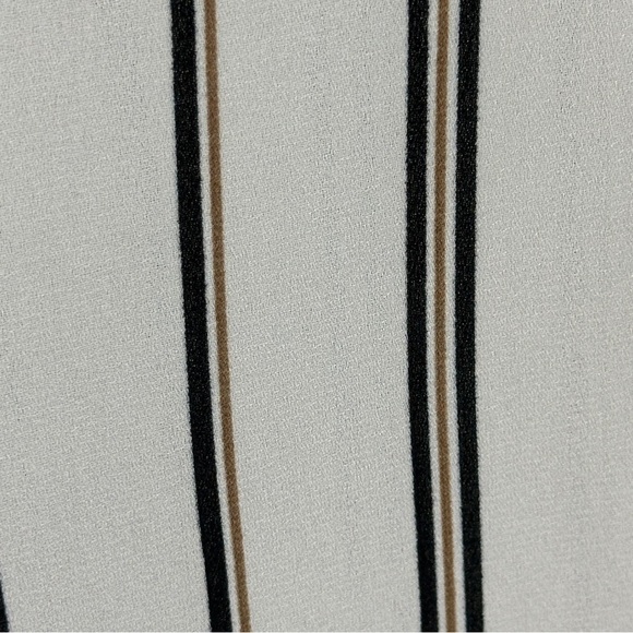 DR2 semi-sheer short sleeved tunic, size XL, polyester, stripe, office - Picture 6 of 11